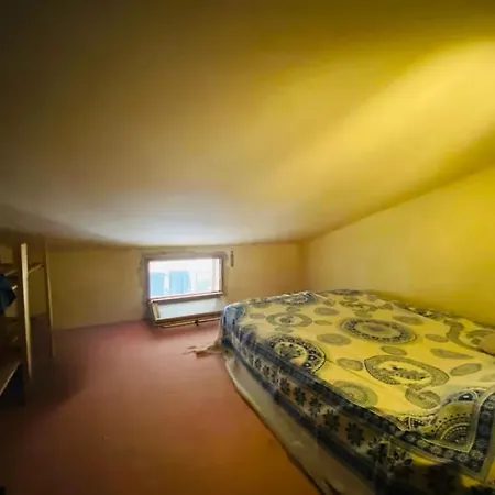 Vakantiehuis Mazet Tres Calme, Dans La Colline, 15 Mins A Pied