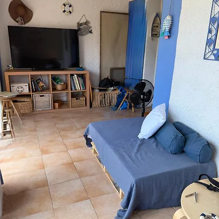 Mazet Tres Calme, Dans La Colline, 15 Mins A Pied * Le Lavandou